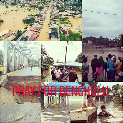 Banjir Bengkulu Pemimpin Harus Melantukan Puisi Masa 